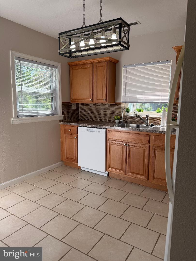 TOLCHESTER ESTATES - Residential