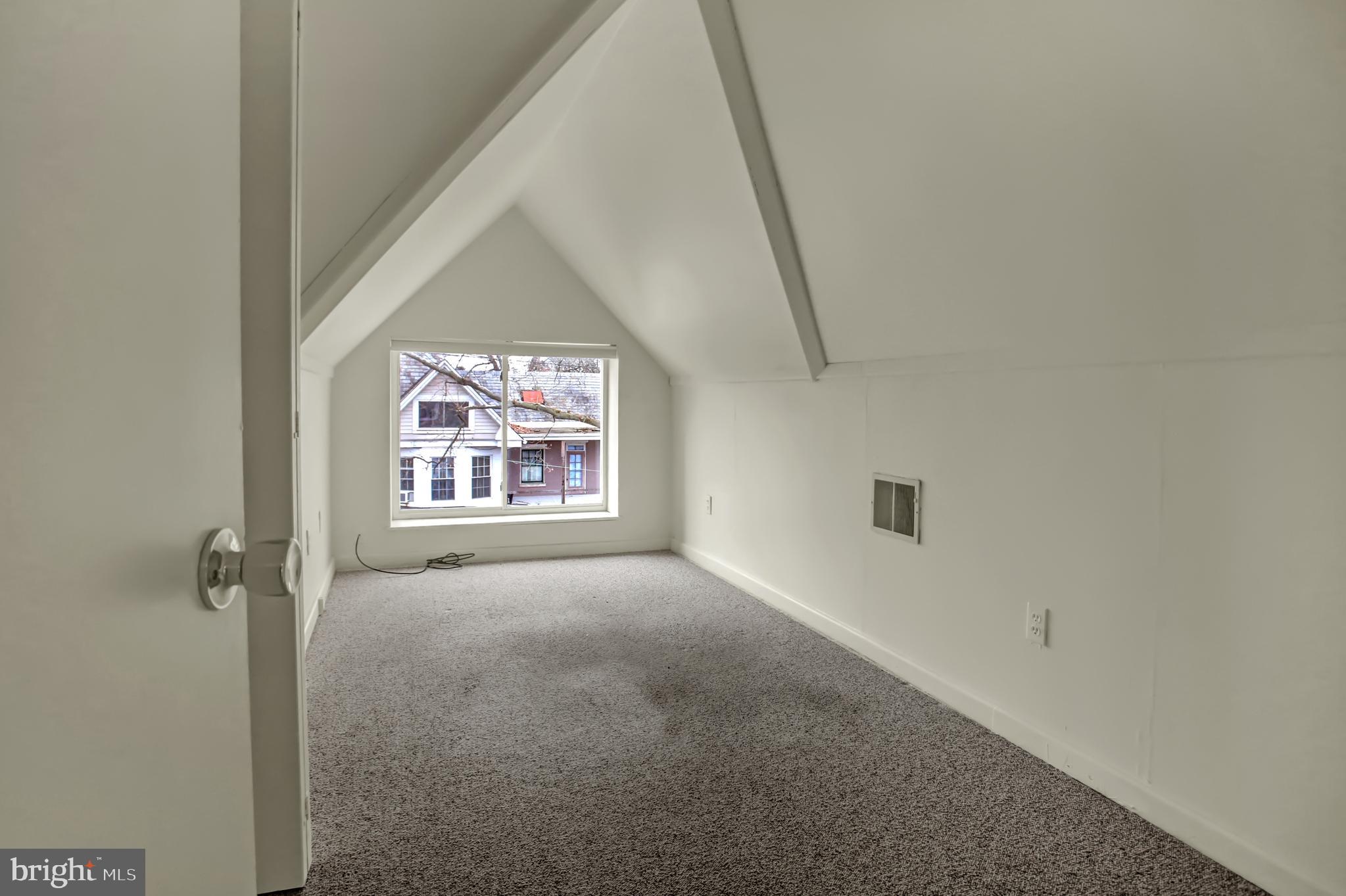 CAMP HILL - Residential