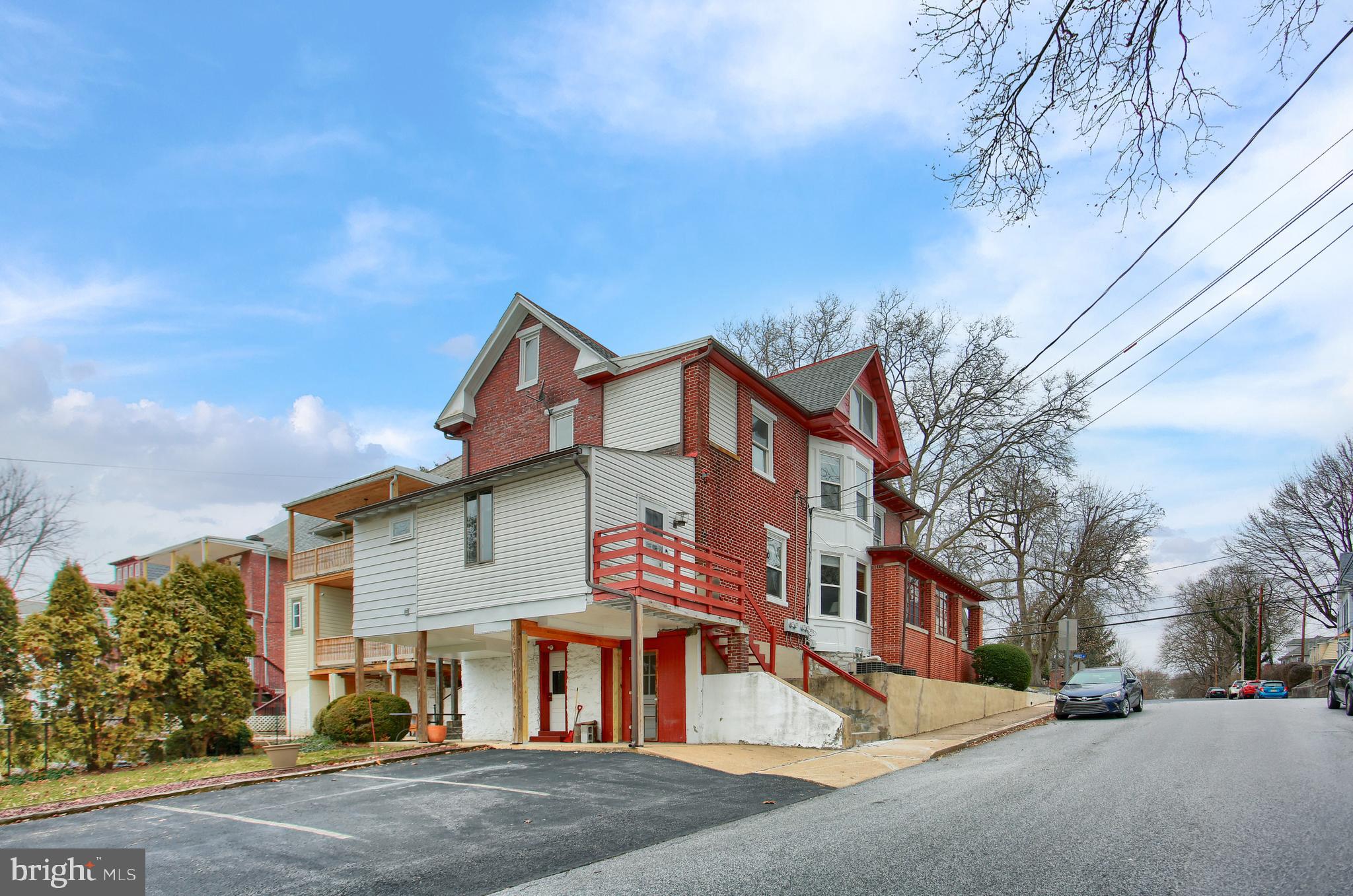 CAMP HILL - Residential