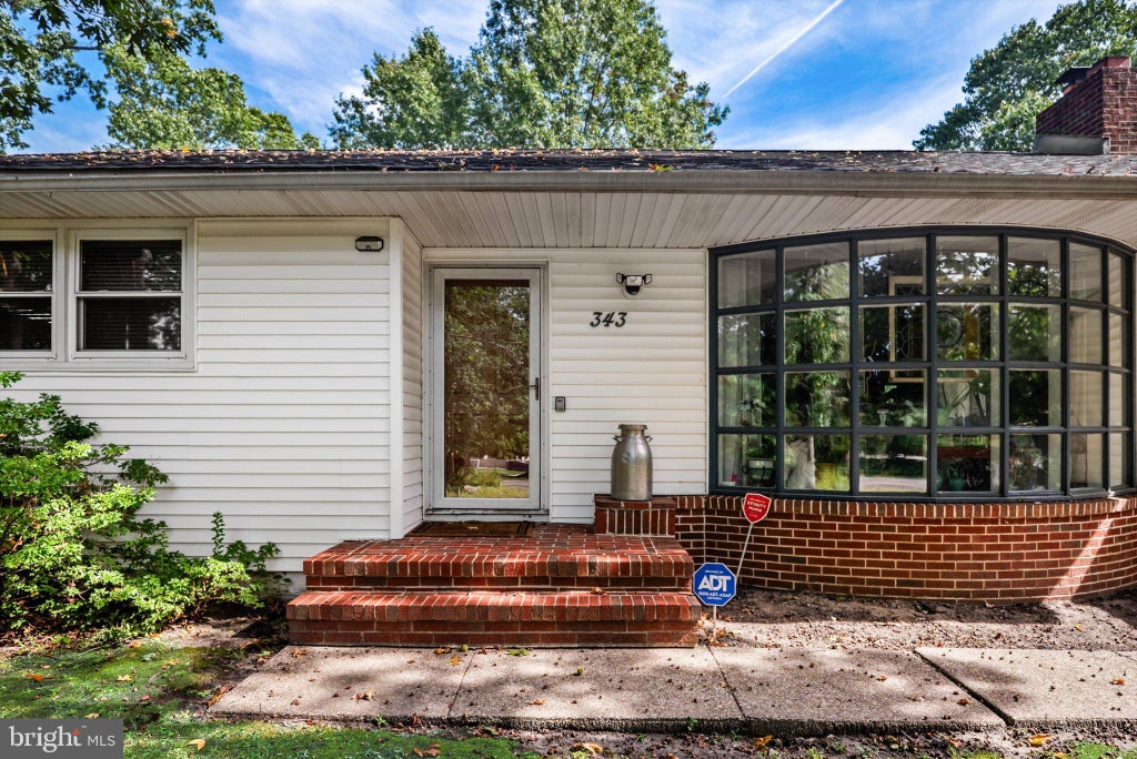 Photo of 343 Hartford Road, MOUNT LAUREL, NJ 08054 (MLS # NJBL2121530)