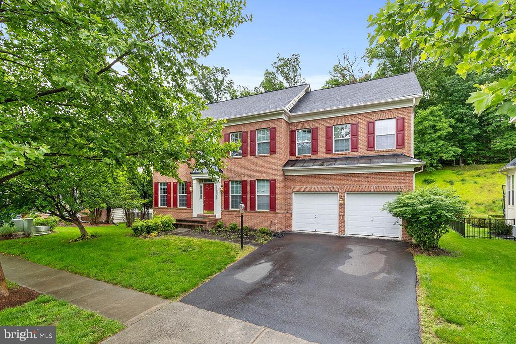 Welcome to this spacious and well-appointed single-family home in the heart of Lansdowne on the Potomac—offering comfort, functionality, and access to top-tier community amenities.
The main level features a mix of hardwood and carpeted flooring, with a formal living and dining room at the entry, a convenient powder room, and a dedicated main-level office—ideal for working from home or quiet study. The open-concept kitchen includes Corian countertops, a center island, and bay window, flowing seamlessly into the cozy family room, perfect for everyday living or entertaining.
Upstairs, you’ll find four spacious bedrooms and three full bathrooms, including a primary suite with two walk-in closets and a private en-suite bath.
The fully finished walk-up basement offers a large recreation area and an additional full bathroom, giving you flexible space for a guest suite, playroom, or media room.
This home also includes a spacious 2-car garage and a private driveway for extra parking.
As a resident of Lansdowne on the Potomac, you’ll enjoy access to indoor and outdoor pools, a fitness center, tennis courts, playgrounds, walking trails, a business center, and more. Conveniently located near shopping, dining, top-rated schools, and major commuter routes. Internet included!