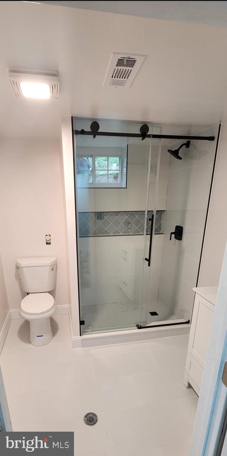 LONG BRANCH VILLAGE - Residential Lease