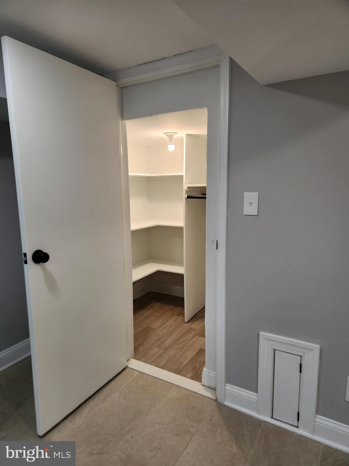 LONG BRANCH VILLAGE - Residential Lease