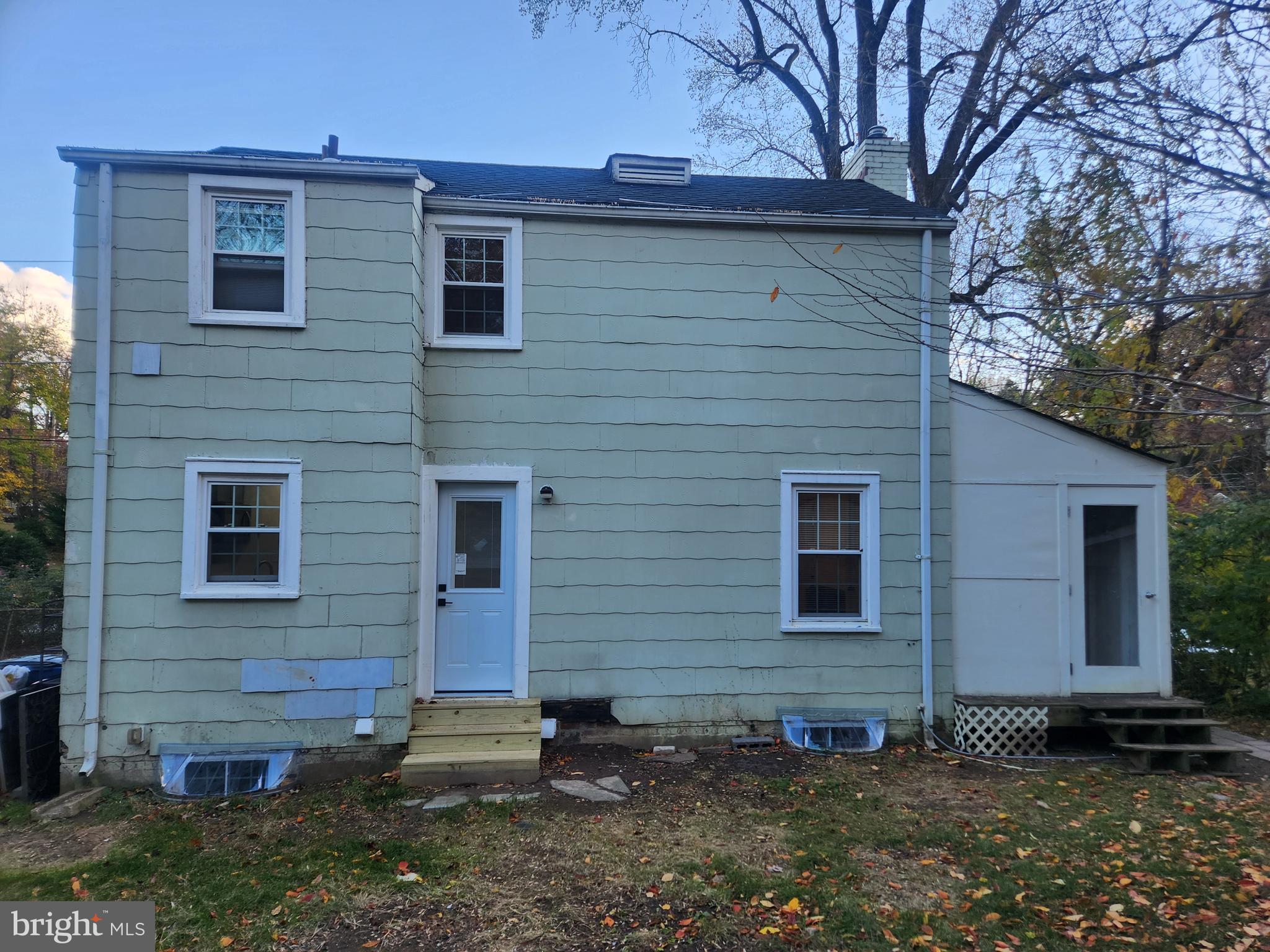 LONG BRANCH VILLAGE - Residential Lease