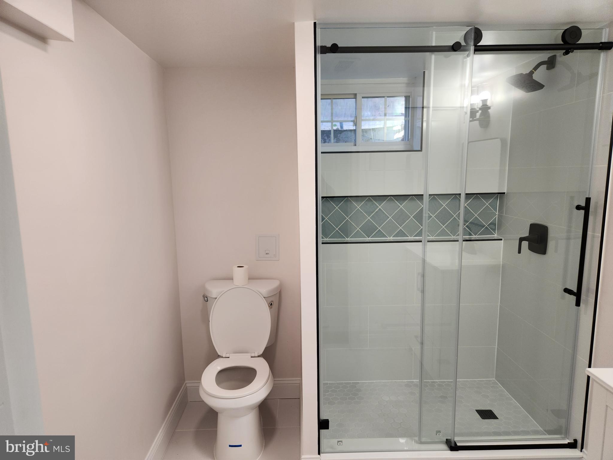 LONG BRANCH VILLAGE - Residential Lease