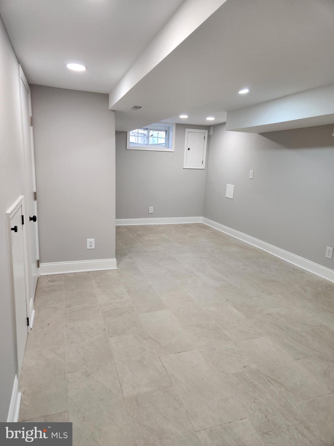 LONG BRANCH VILLAGE - Residential Lease