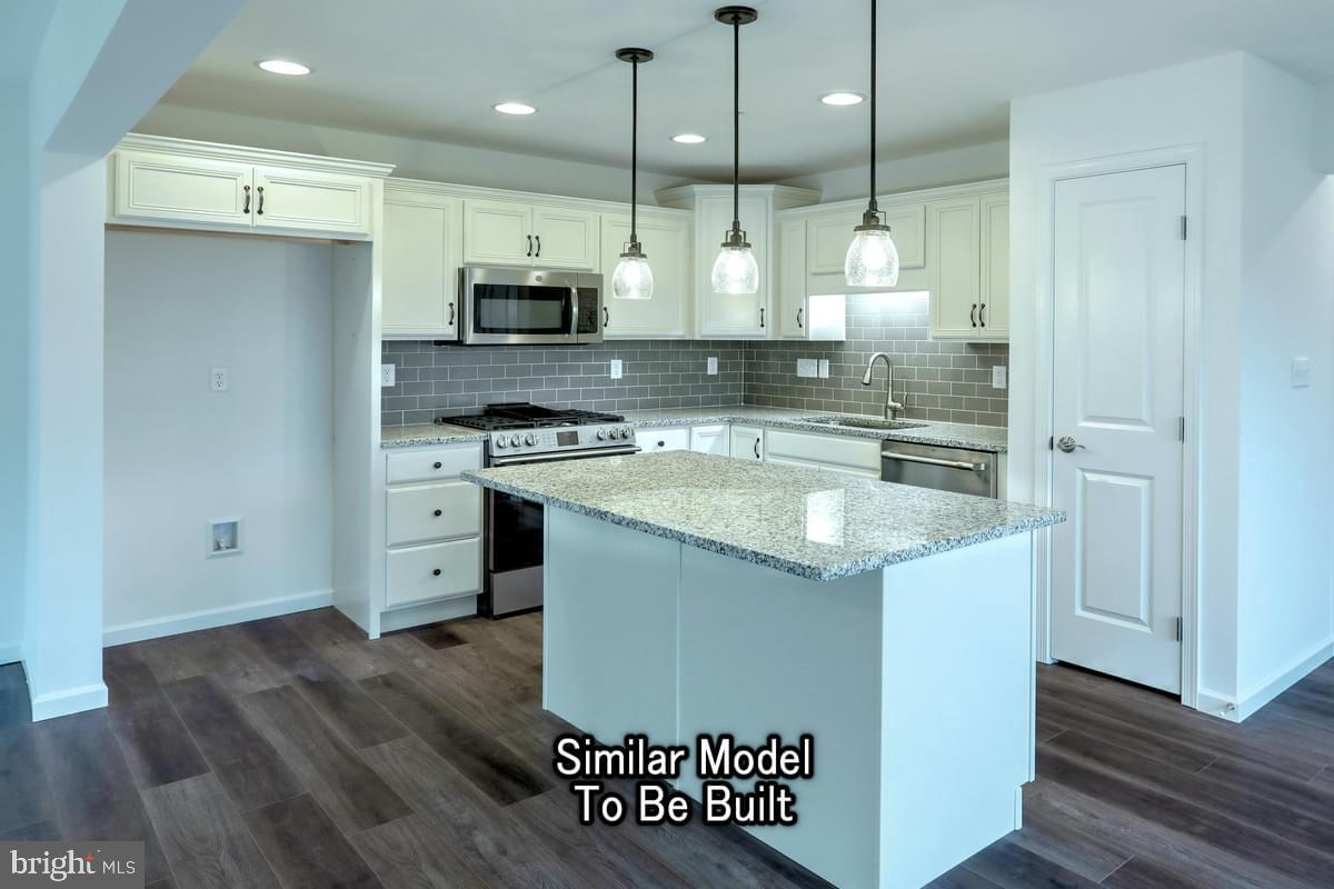 323 MAGNOLIA LANE LOT 104