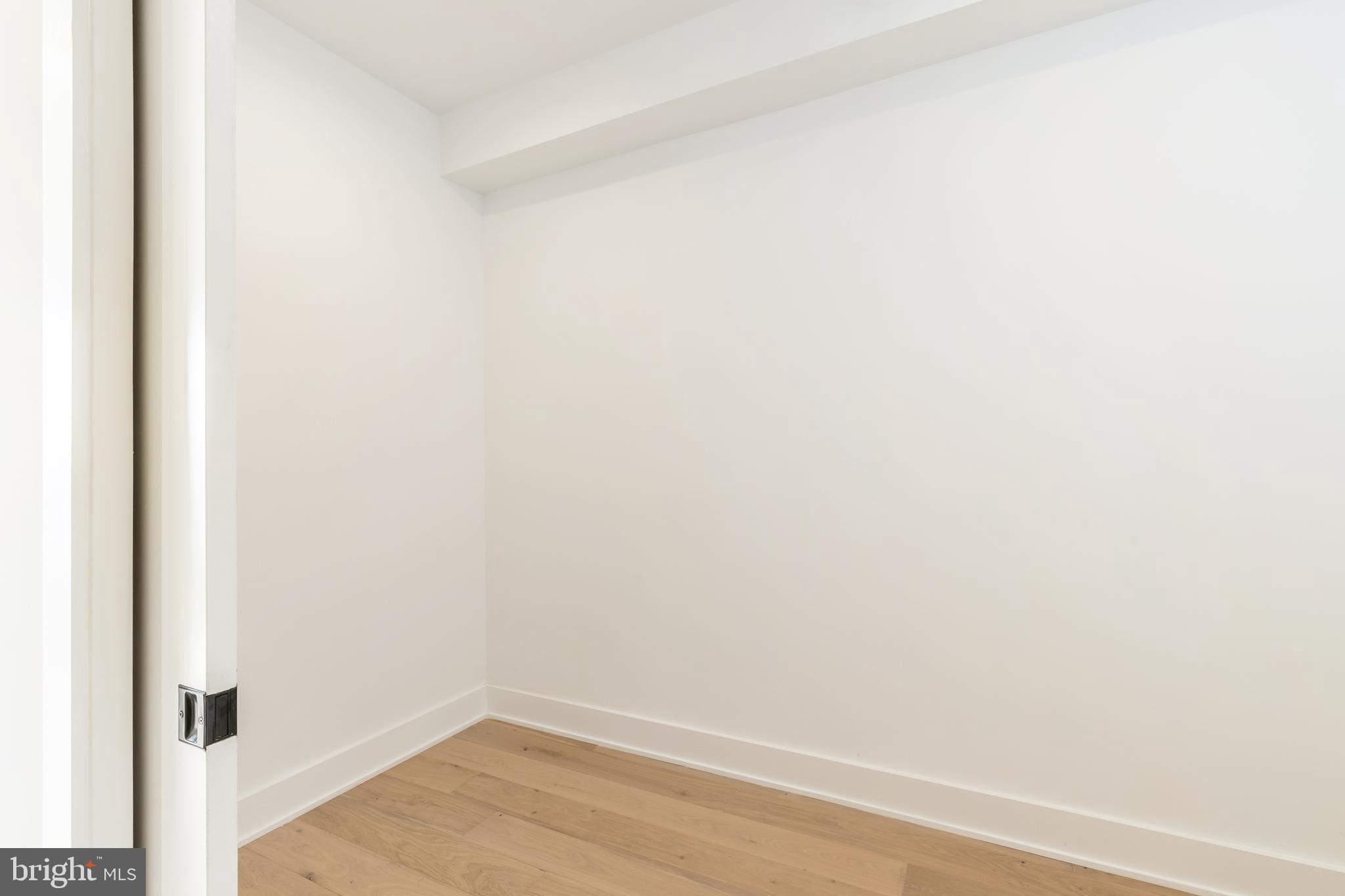 GRADUATE HOSPITAL - Residential