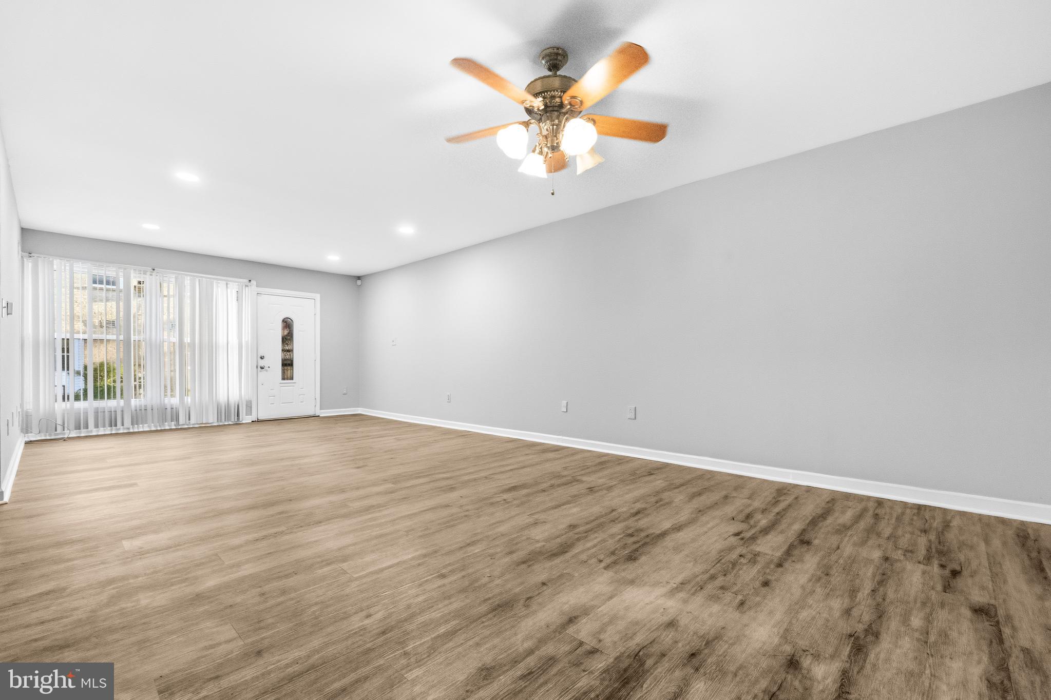 OLD TOWNE VILLAGE - Residential