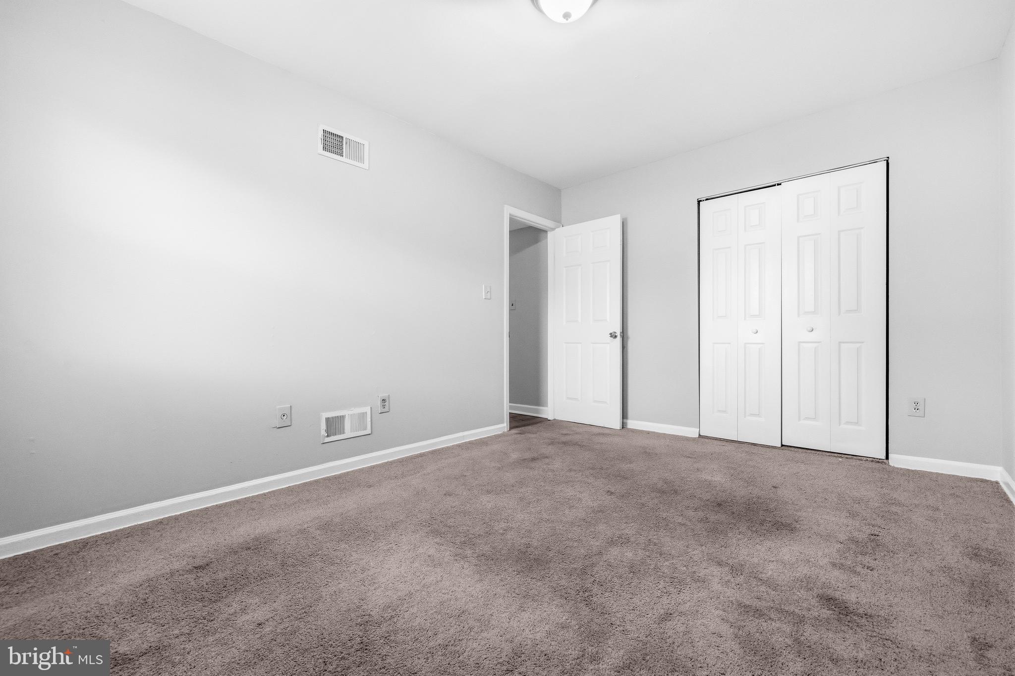 OLD TOWNE VILLAGE - Residential