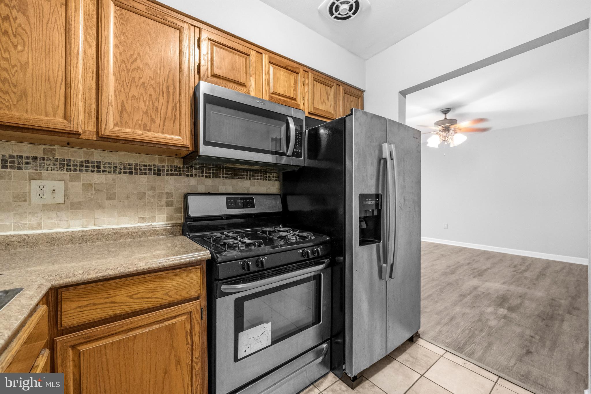 OLD TOWNE VILLAGE - Residential