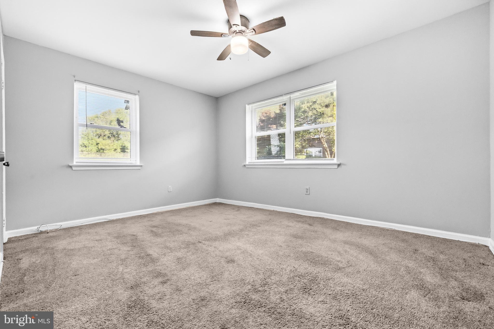 OLD TOWNE VILLAGE - Residential