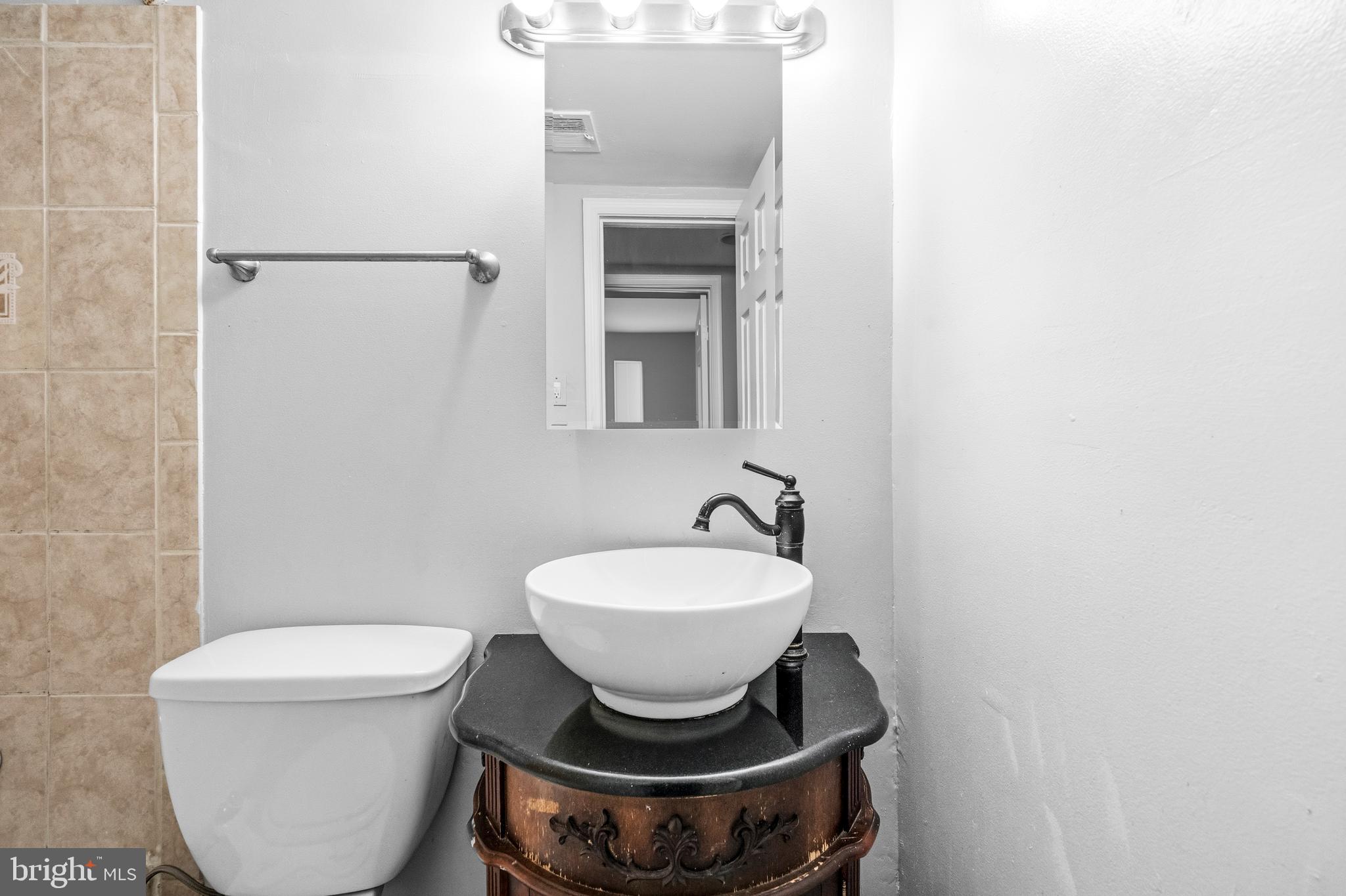 OLD TOWNE VILLAGE - Residential