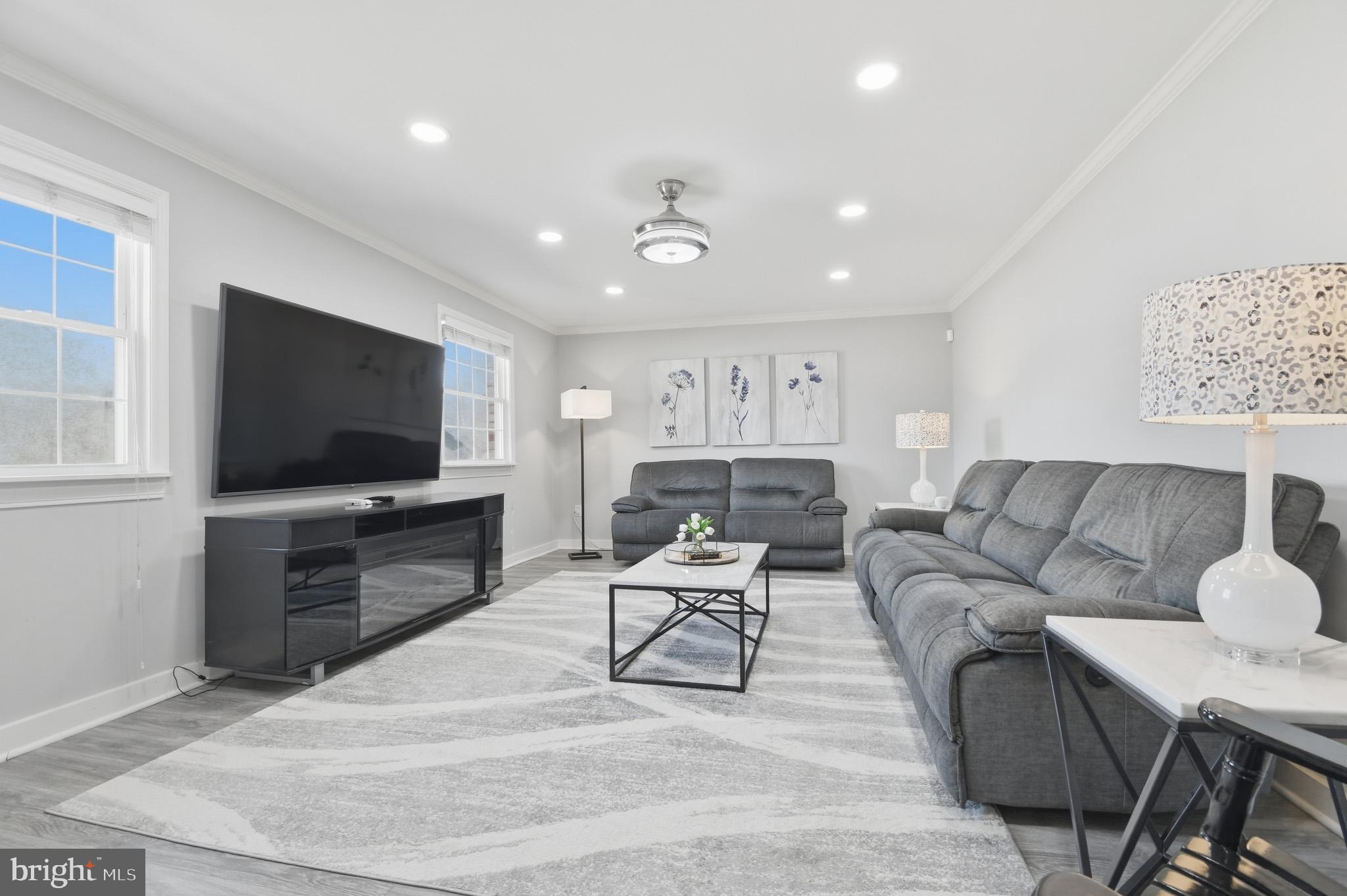 SPRIGGS COVE - Residential