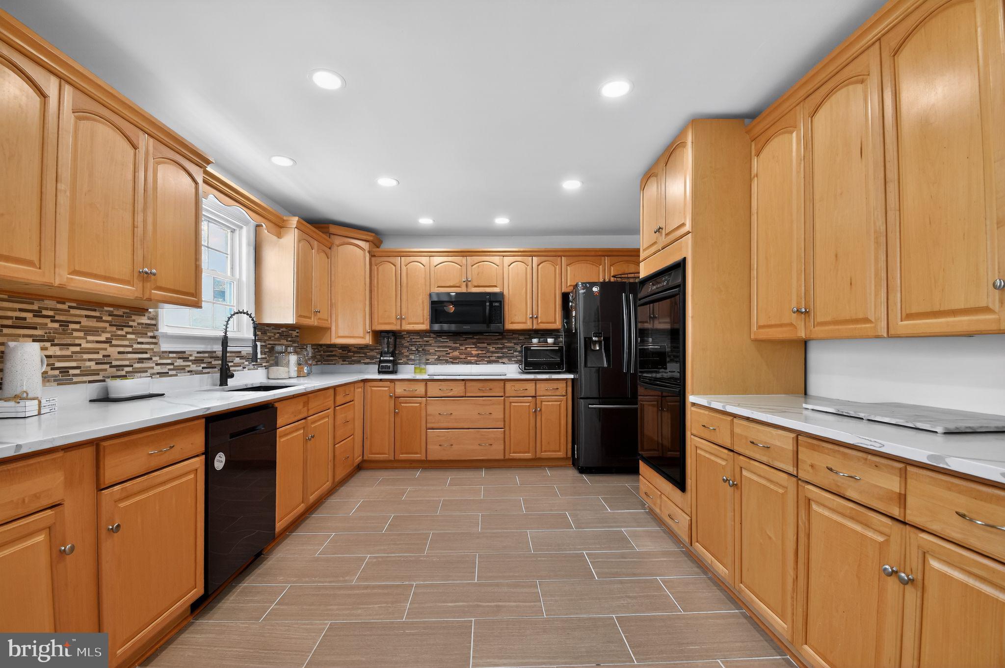 SPRIGGS COVE - Residential