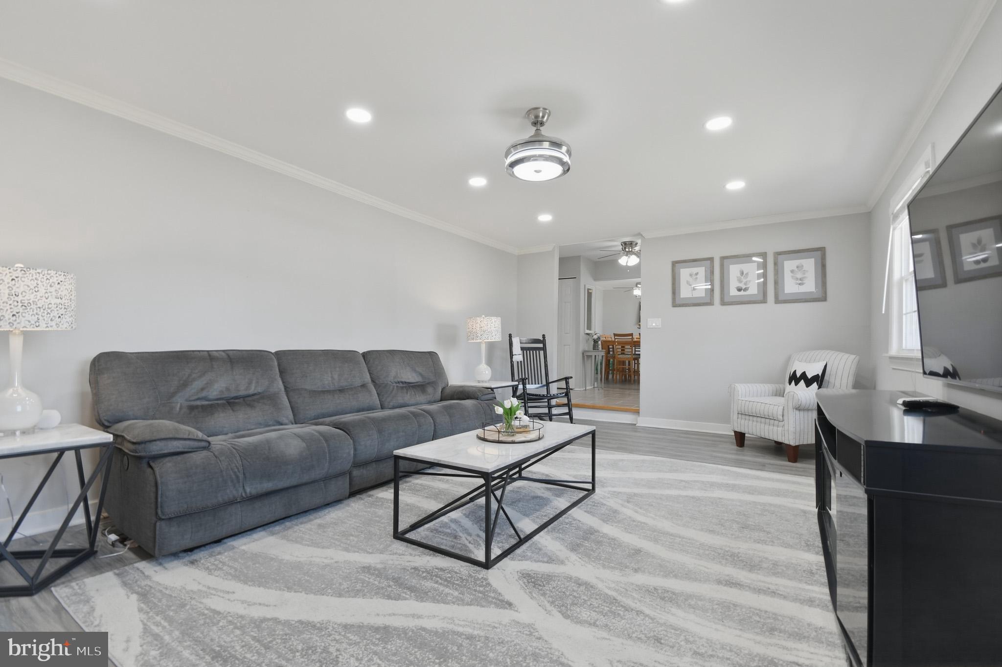 SPRIGGS COVE - Residential