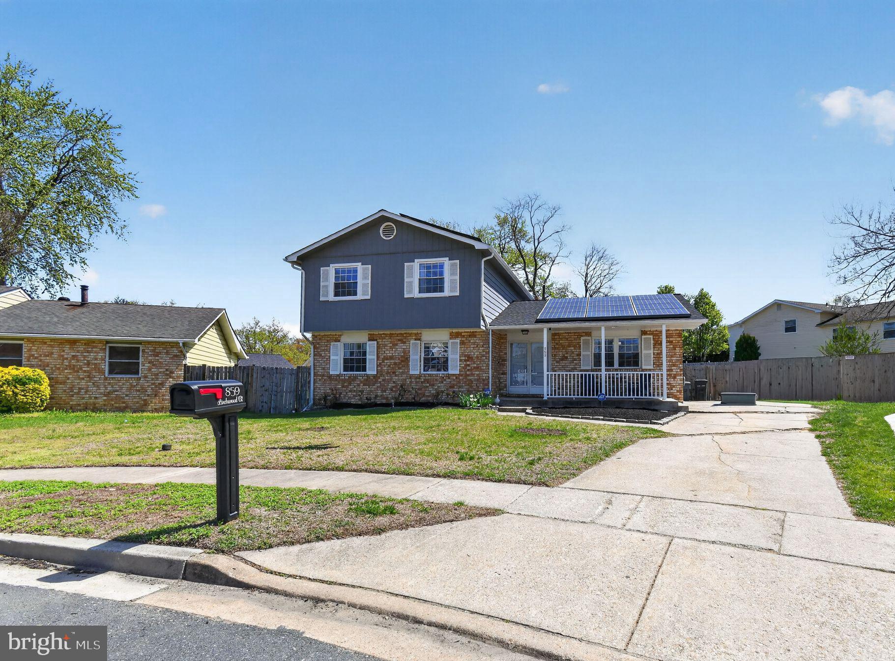 SPRIGGS COVE - Residential