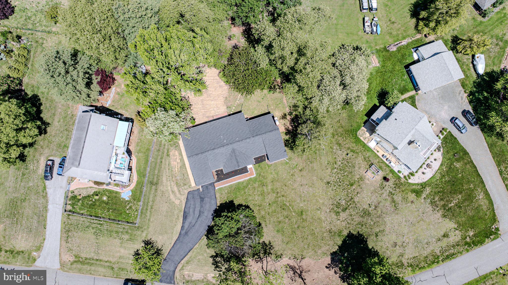 ROLLING HILLS (CHESAPEAKE ISLE) - Residential