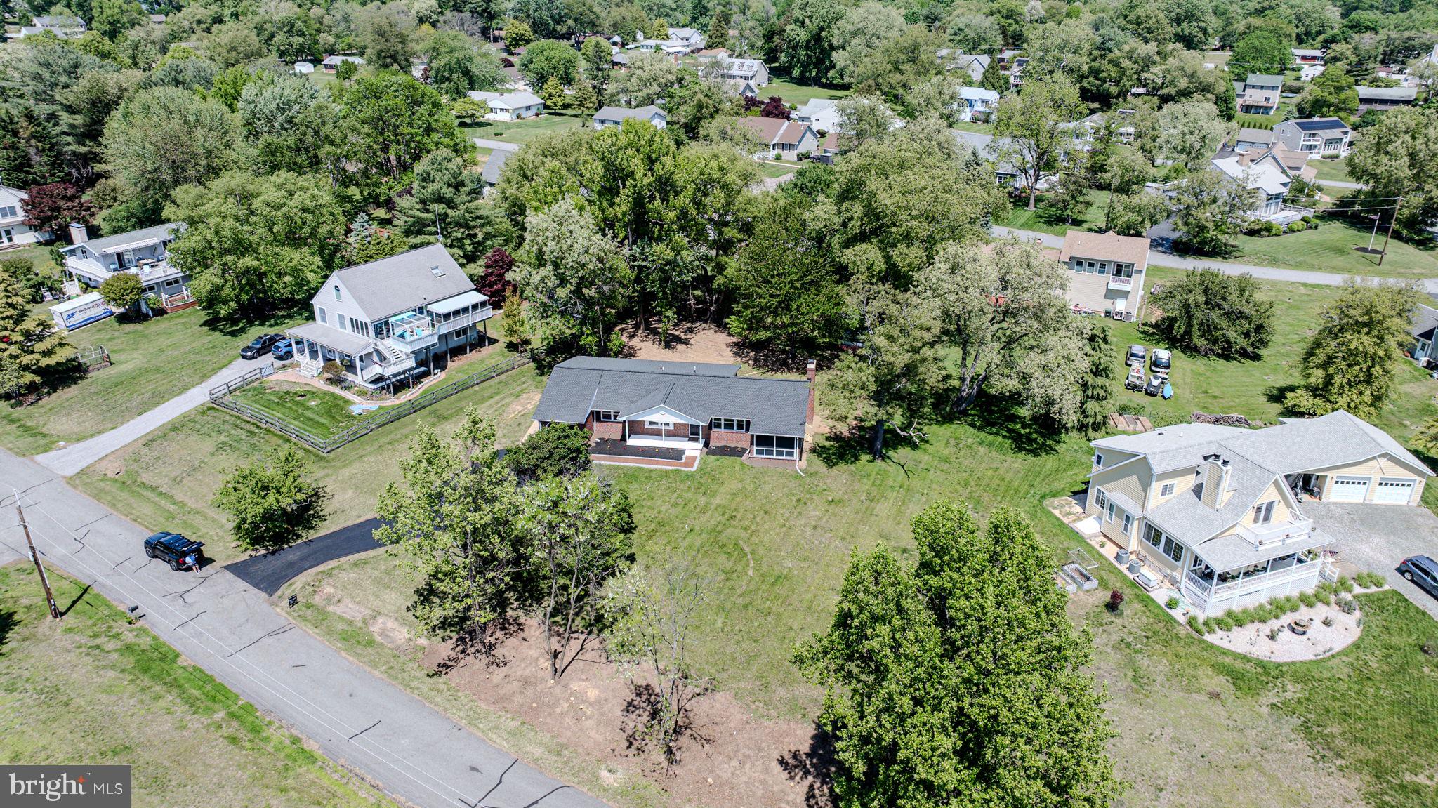 ROLLING HILLS (CHESAPEAKE ISLE) - Residential