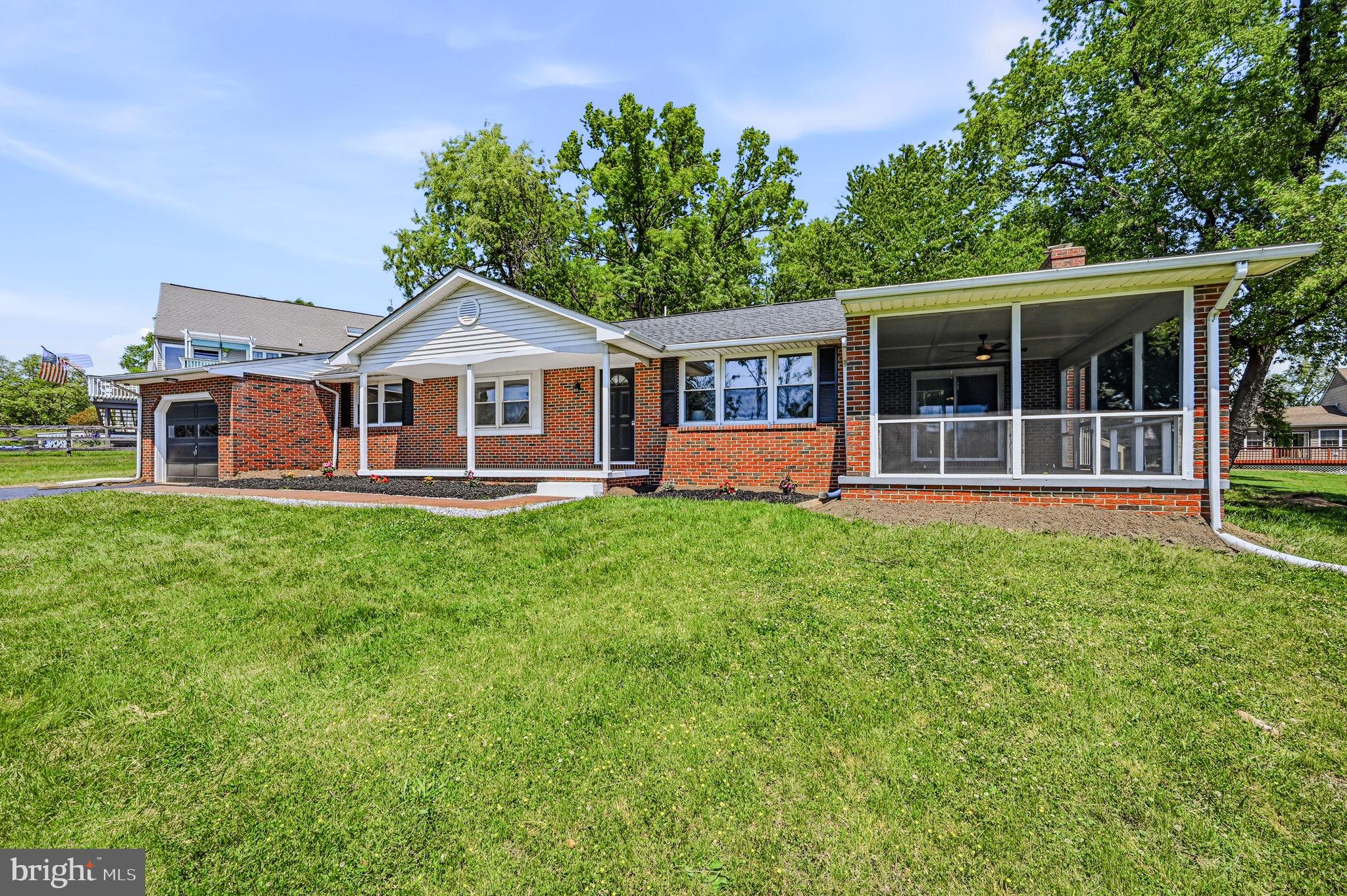 ROLLING HILLS (CHESAPEAKE ISLE) - Residential