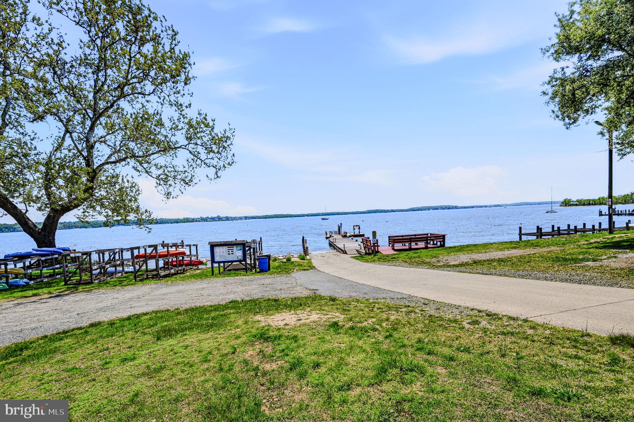 ROLLING HILLS (CHESAPEAKE ISLE) - Residential