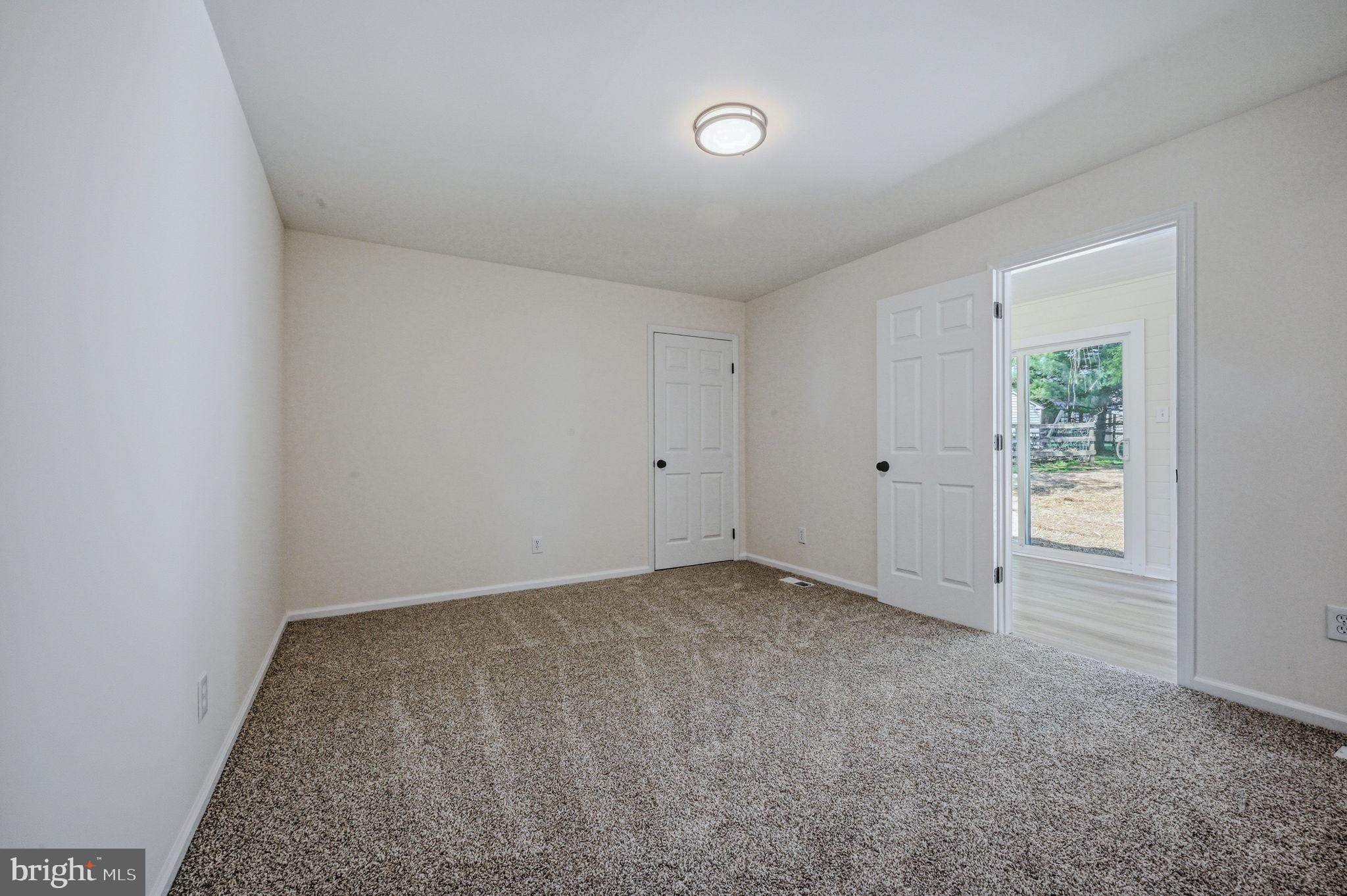 ROLLING HILLS (CHESAPEAKE ISLE) - Residential