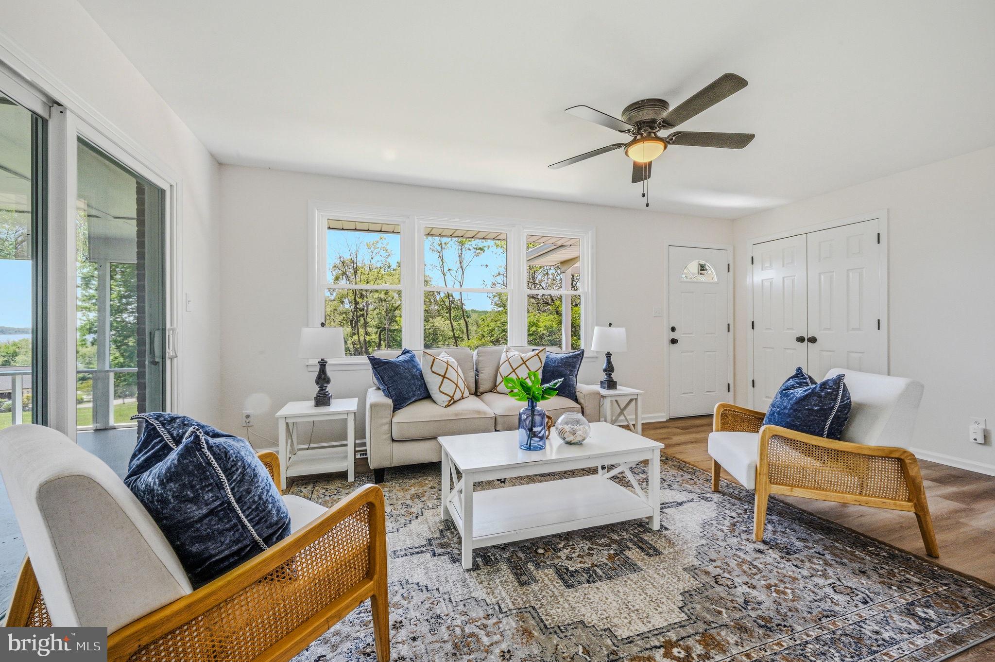 ROLLING HILLS (CHESAPEAKE ISLE) - Residential