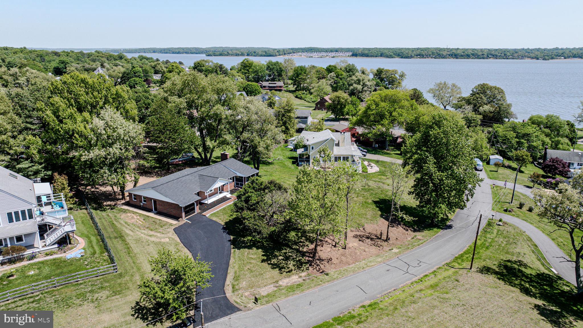 ROLLING HILLS (CHESAPEAKE ISLE) - Residential