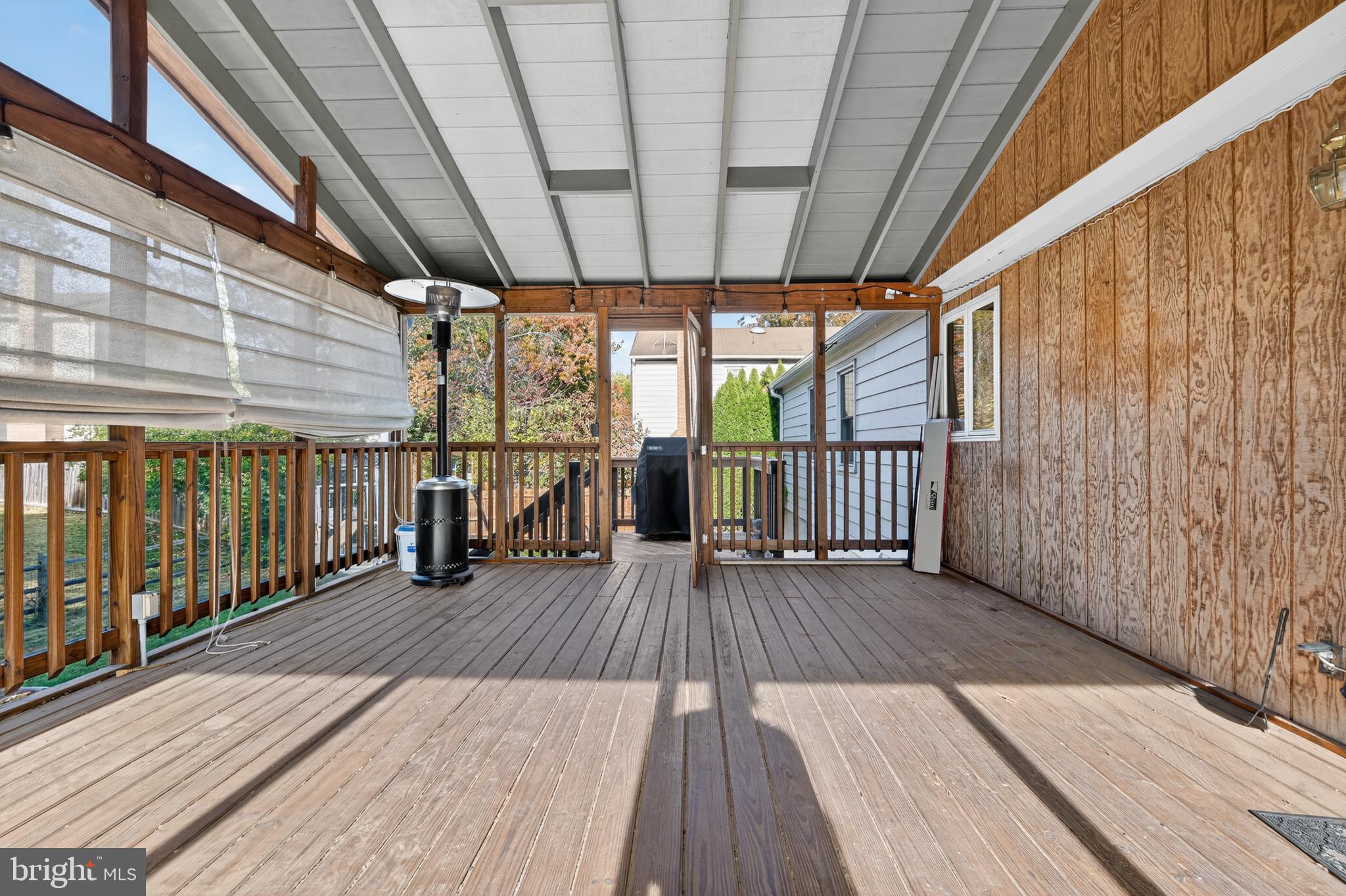 WATTS BRANCH MEADOWS - Residential