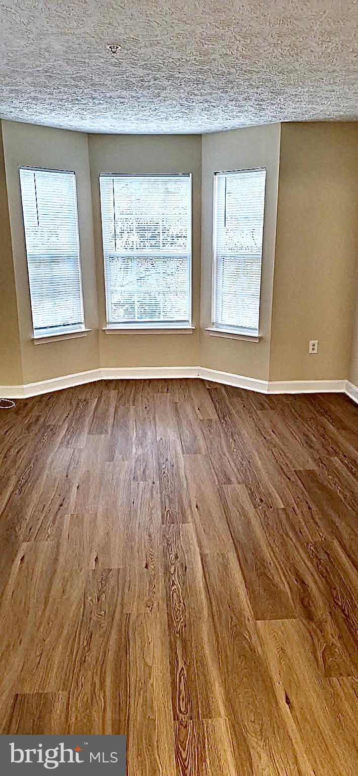 BRINKLEY OVERLOOK - Residential Lease