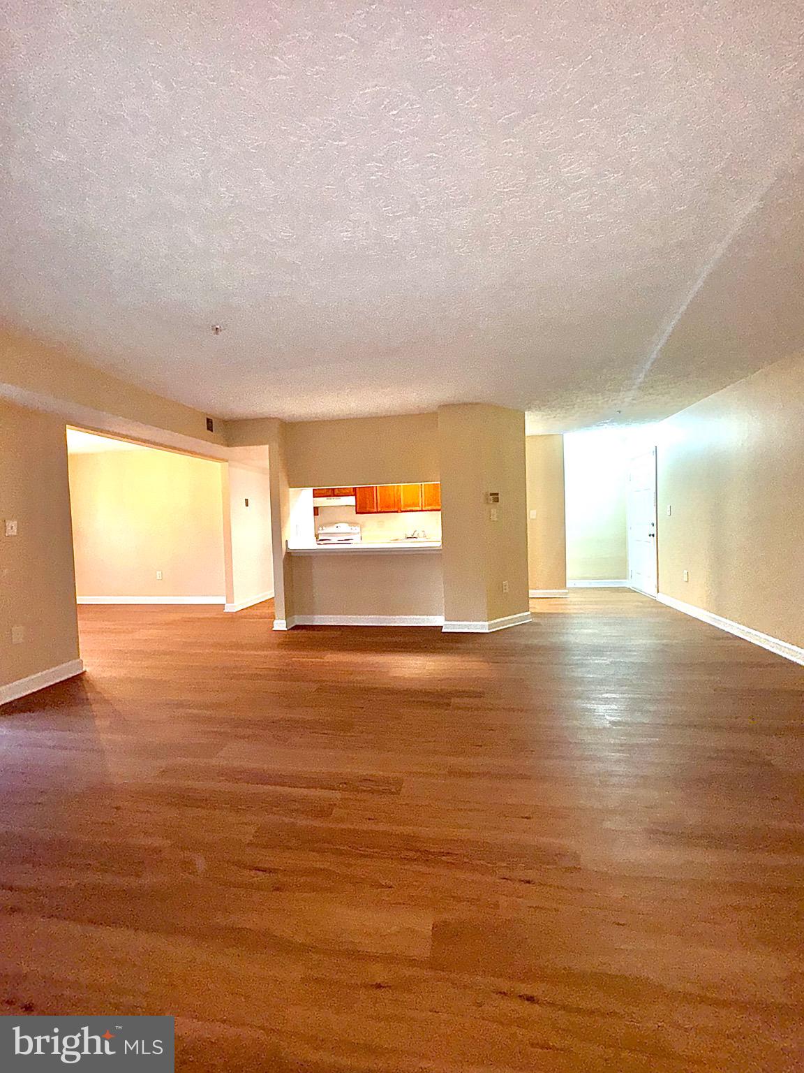 BRINKLEY OVERLOOK - Residential Lease