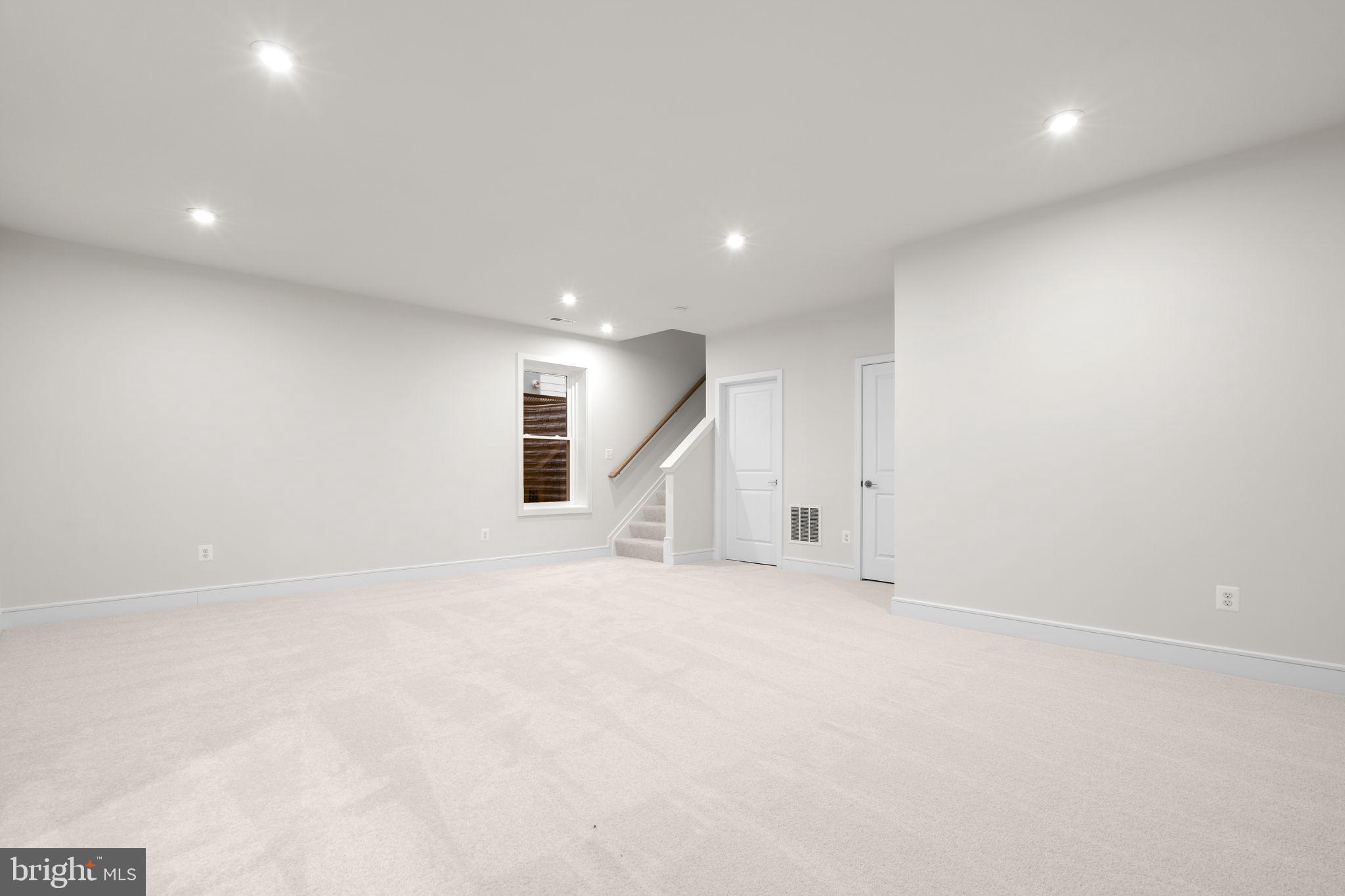 HERITAGE AT MARSHALL - Residential