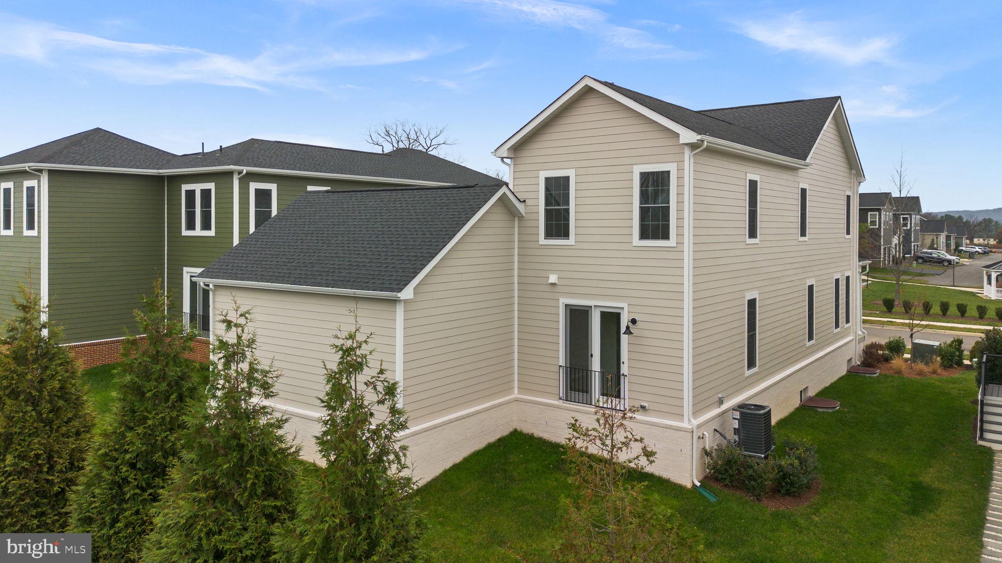 HERITAGE AT MARSHALL - Residential