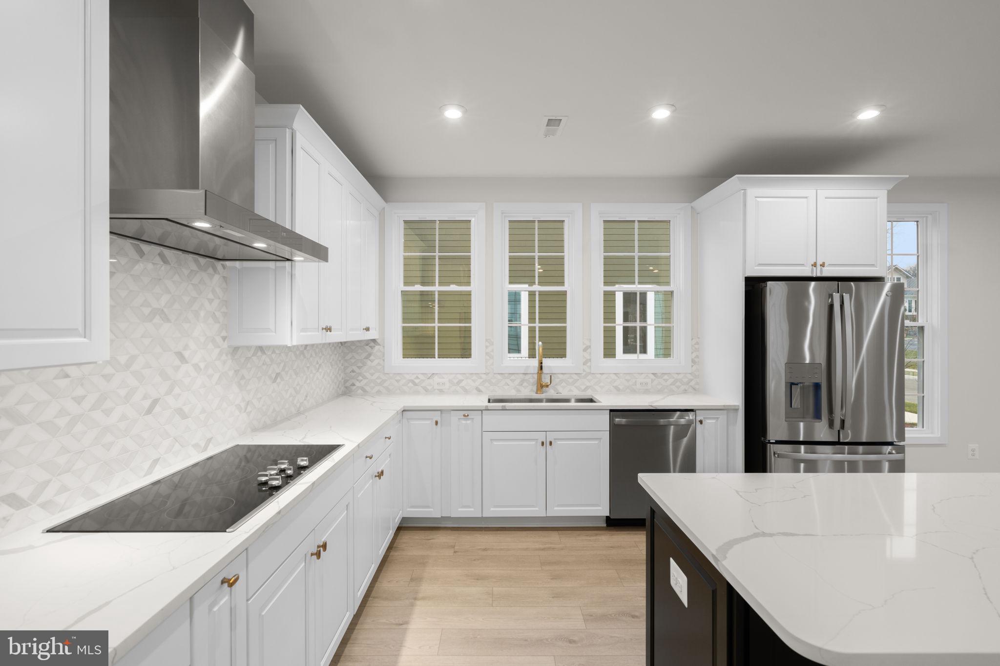 HERITAGE AT MARSHALL - Residential