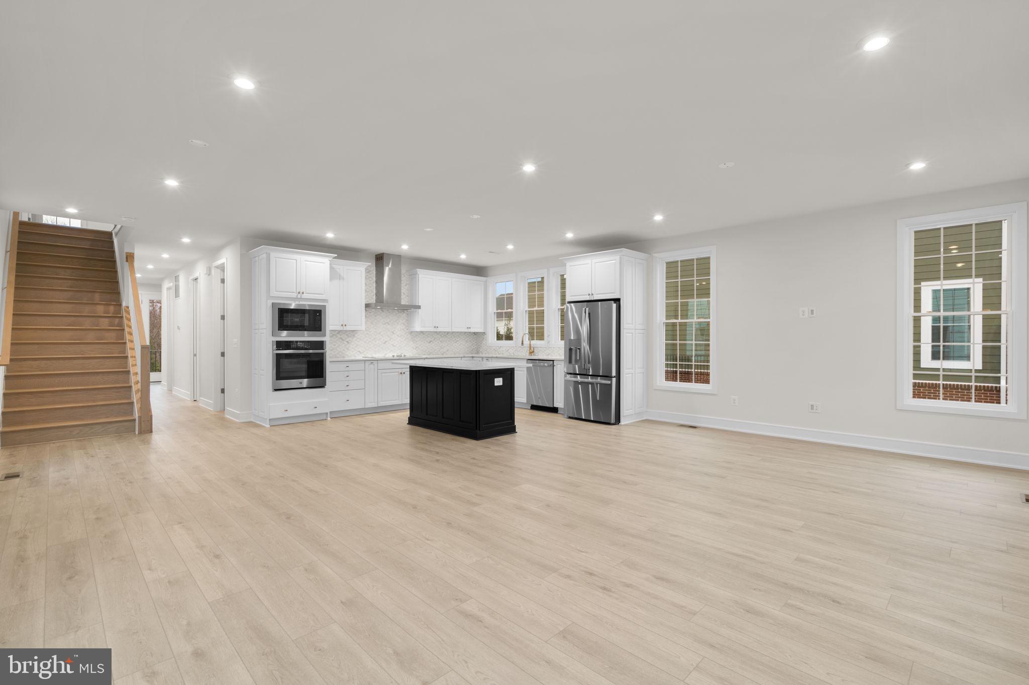 HERITAGE AT MARSHALL - Residential