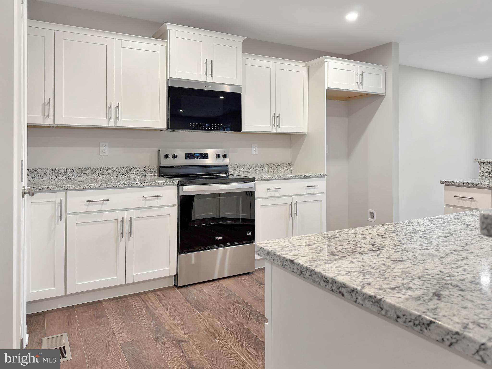 FINDLAY PARK - Residential