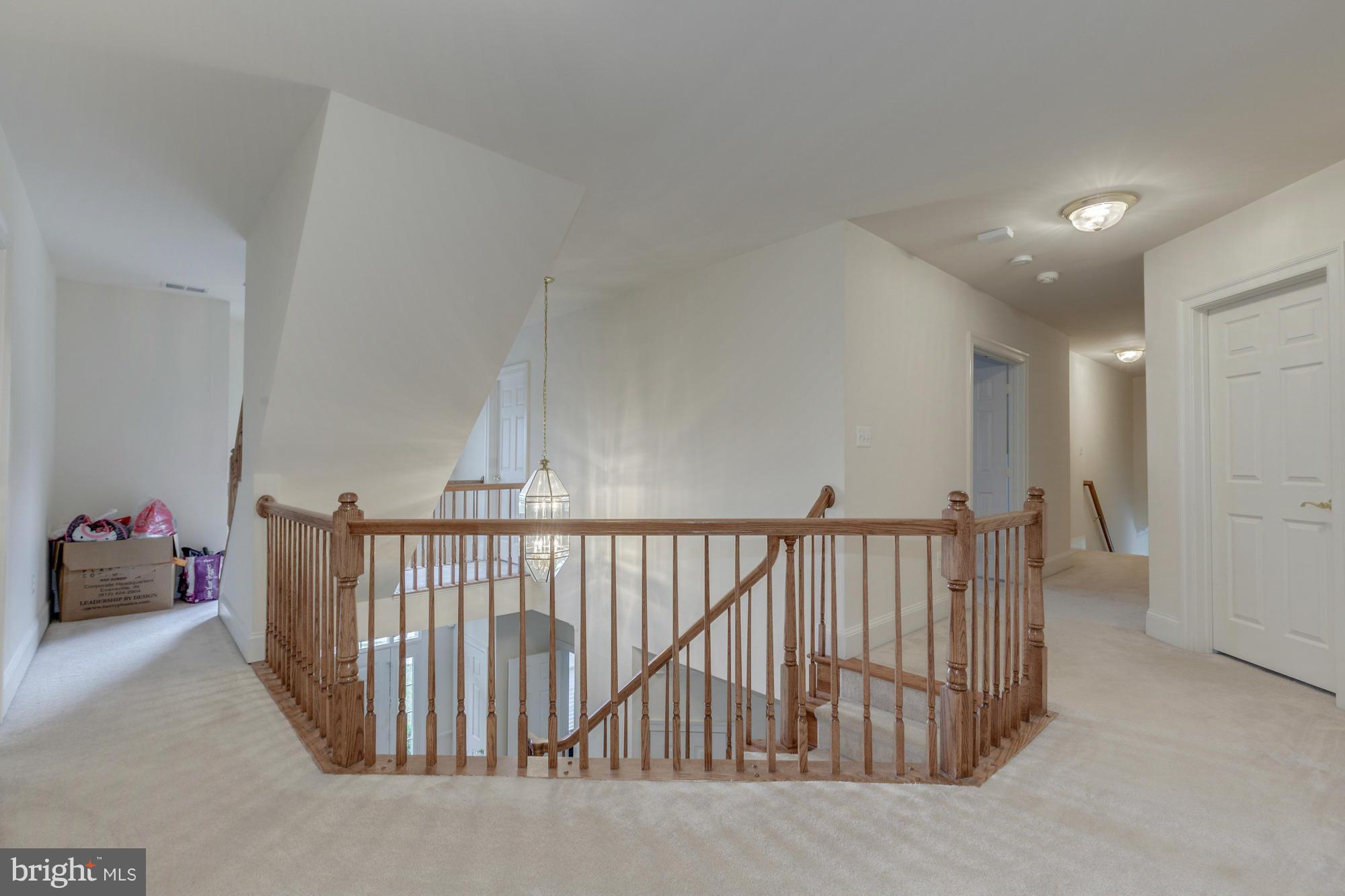 AUTUMN HILLS - Residential