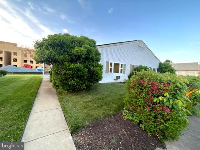 CRESTWOOD VILLAGE - Residential