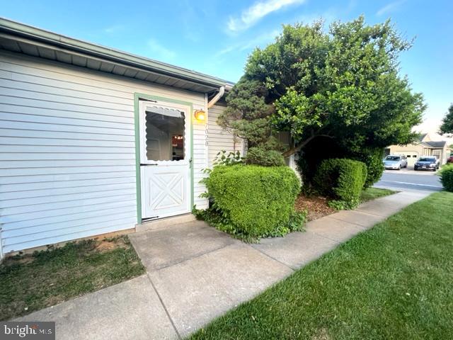 CRESTWOOD VILLAGE - Residential