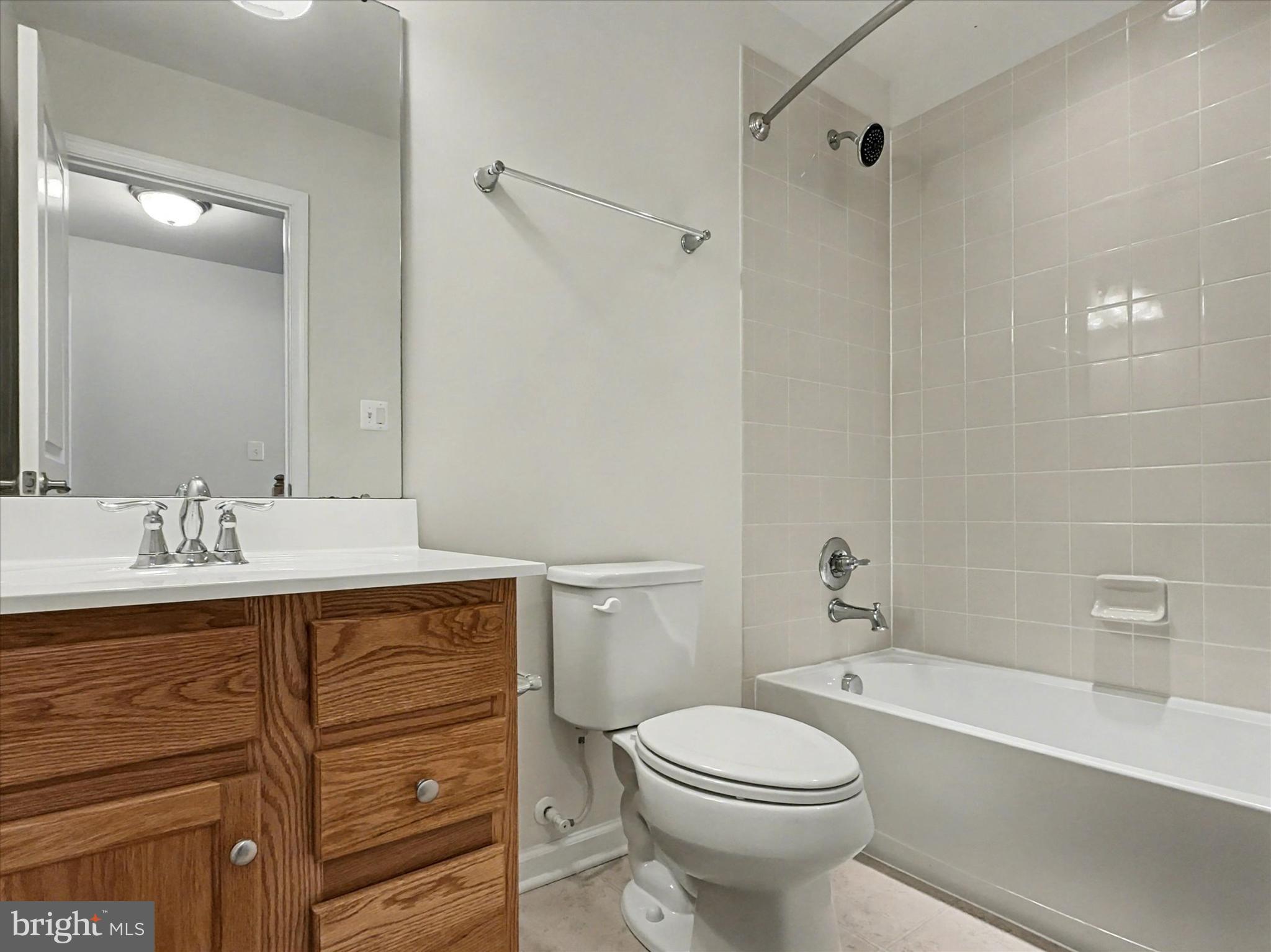 LOGANS RESERVE - Residential