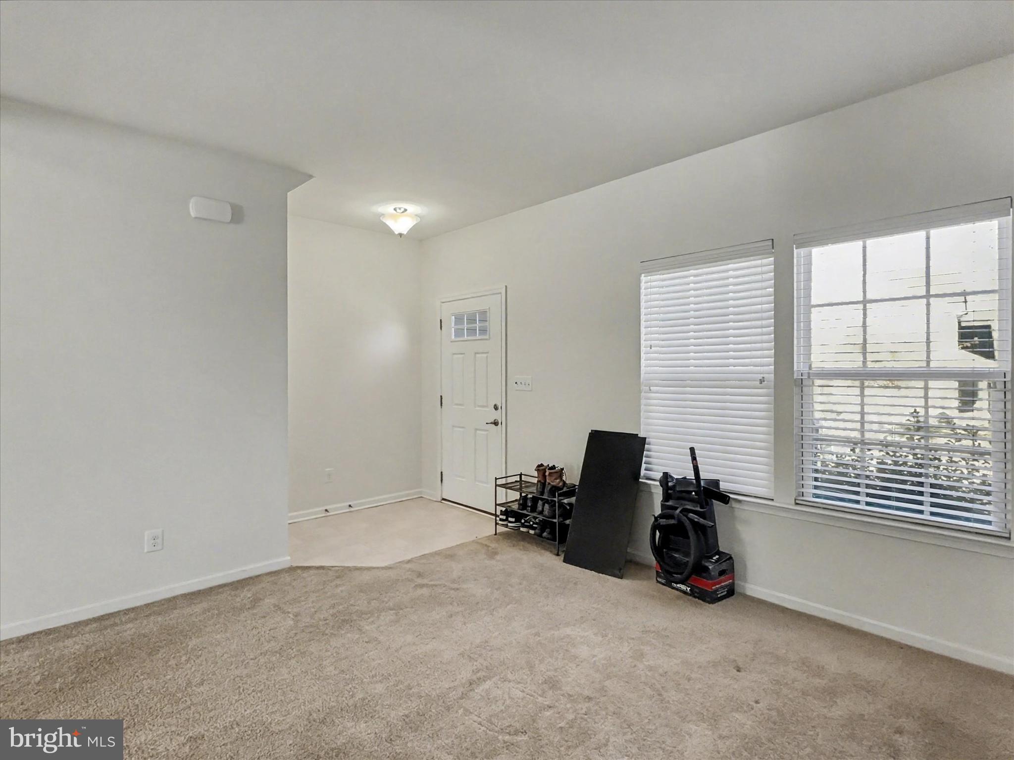 LOGANS RESERVE - Residential