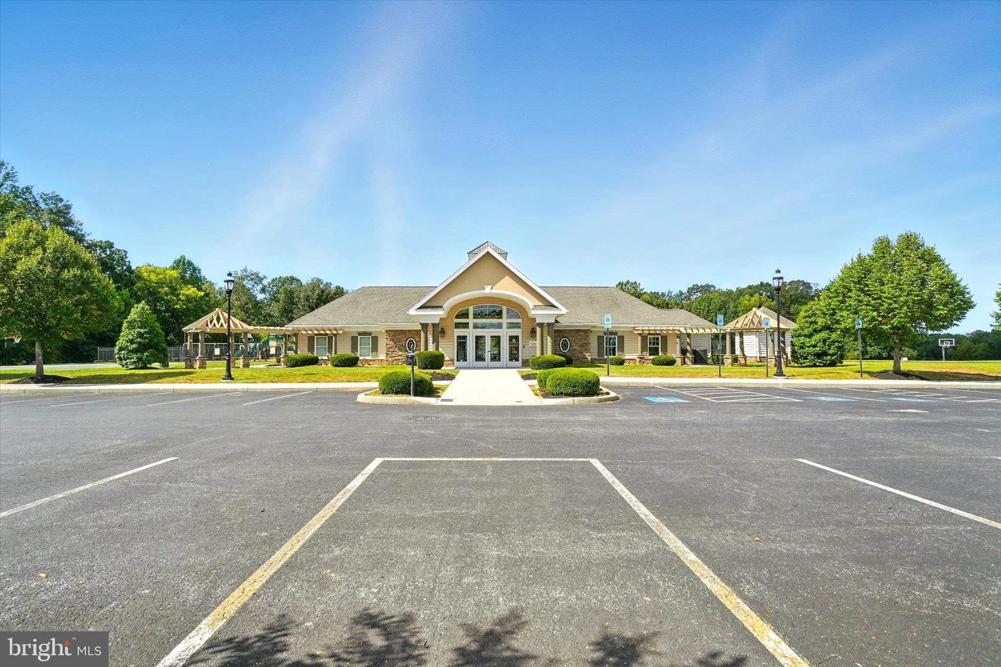 LOGANS RESERVE - Residential