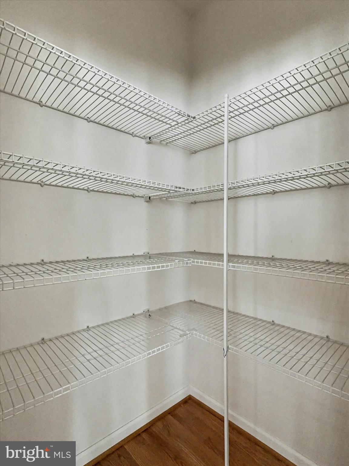 LOGANS RESERVE - Residential