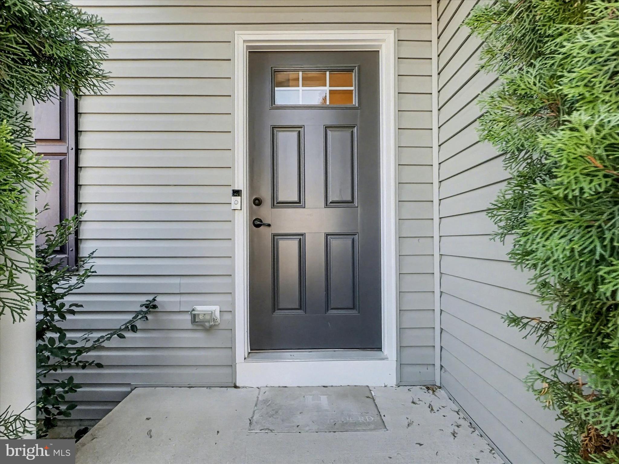 LOGANS RESERVE - Residential