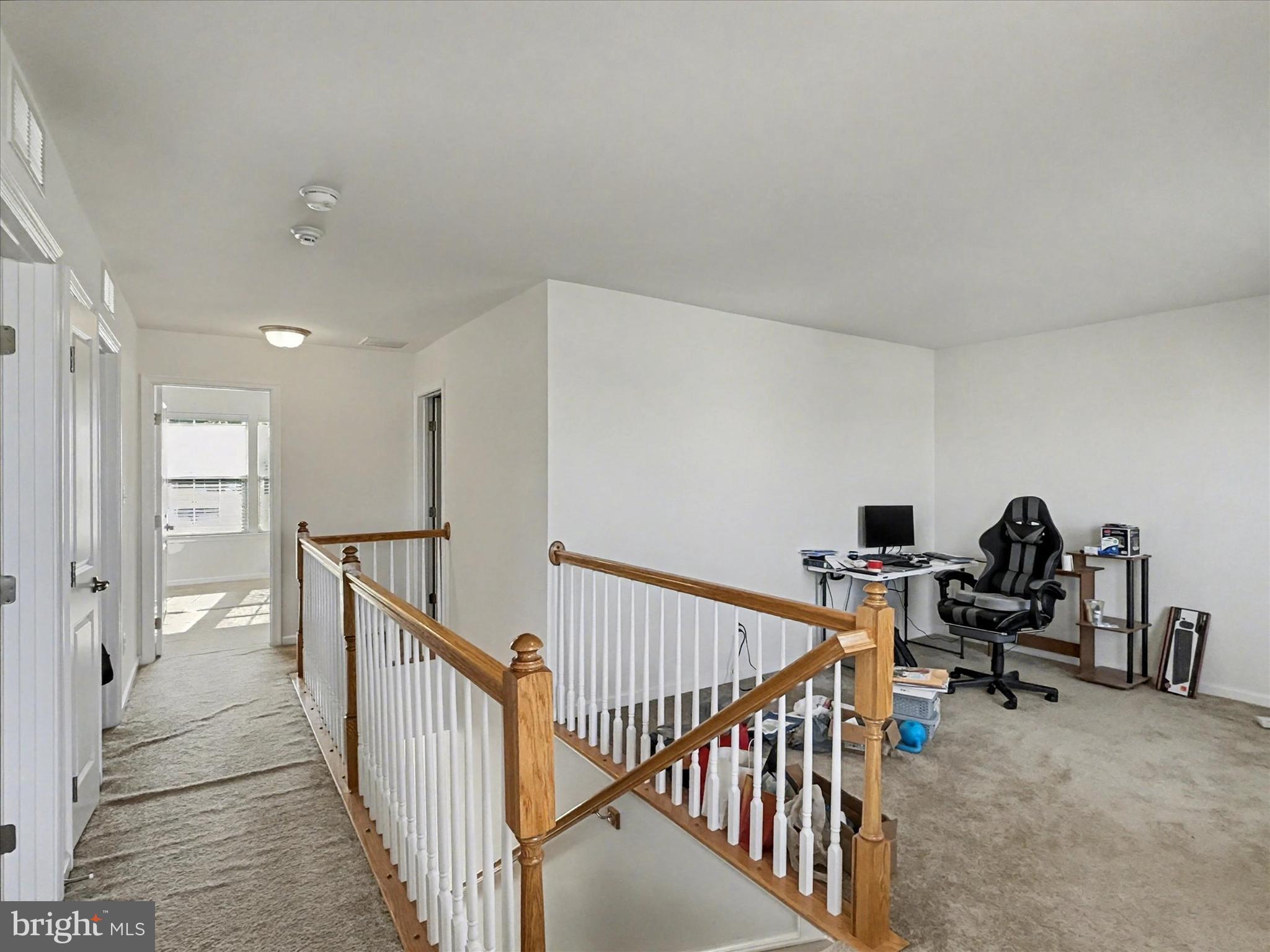 LOGANS RESERVE - Residential