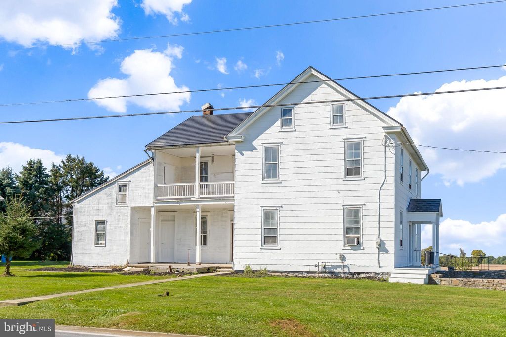 Photo of 902 STONY BATTERY RD, LANCASTER, PA 17601 (MLS # PALA2042184)