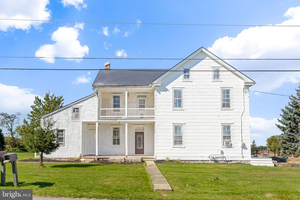 Photo of 902 STONY BATTERY RD, LANCASTER, PA 17601 (MLS # PALA2042184)