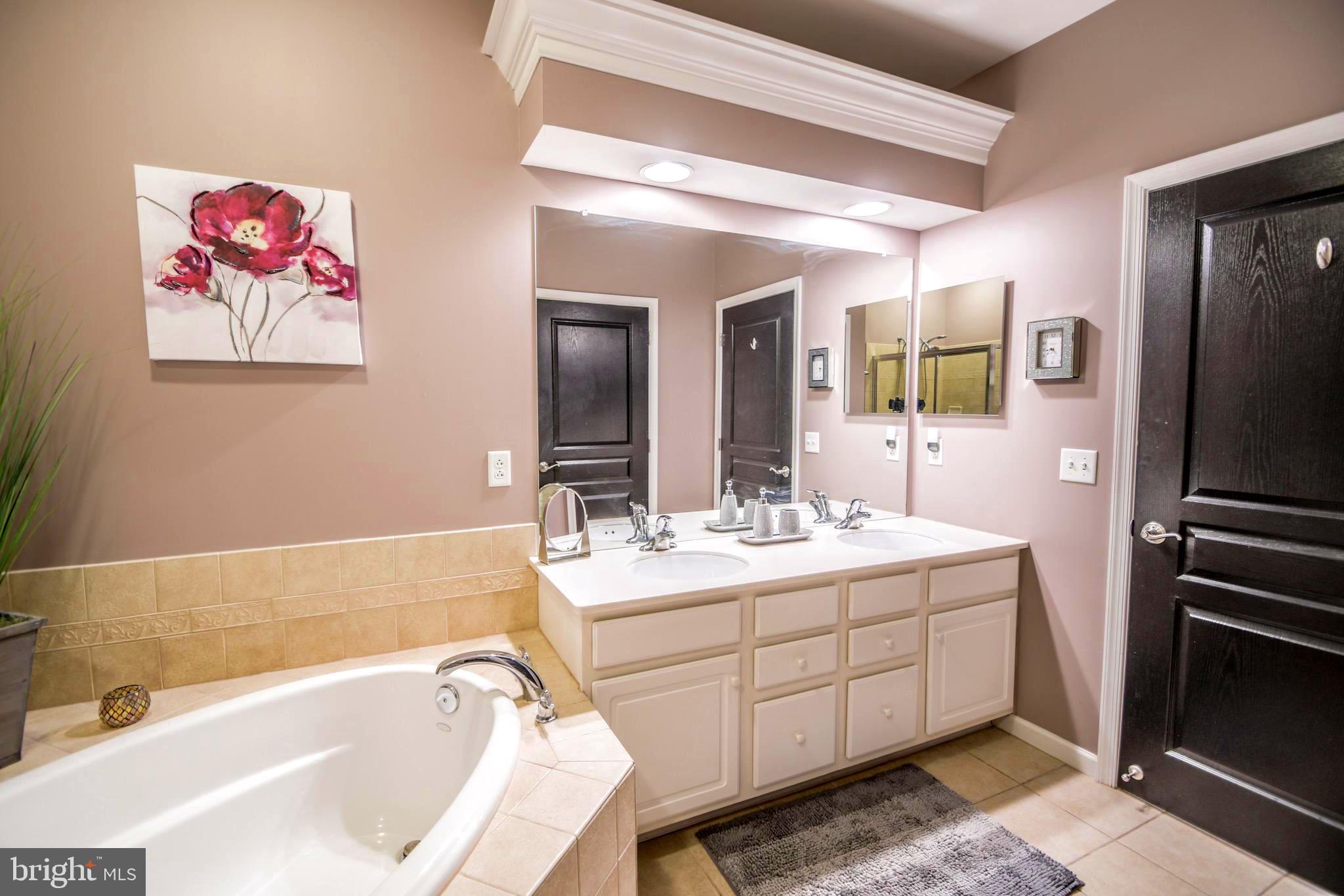 RESERVE AT GWYNEDD - Residential