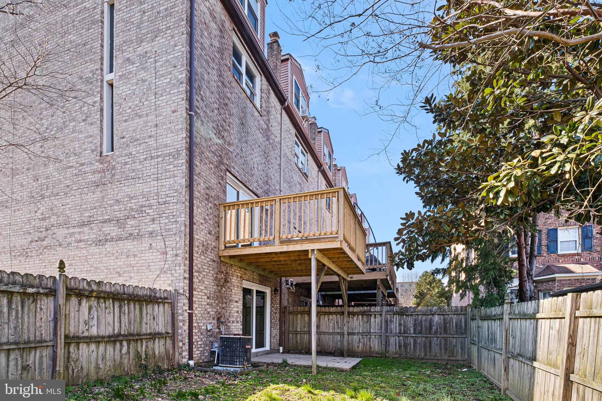 TROLLEY SQUARE - Residential