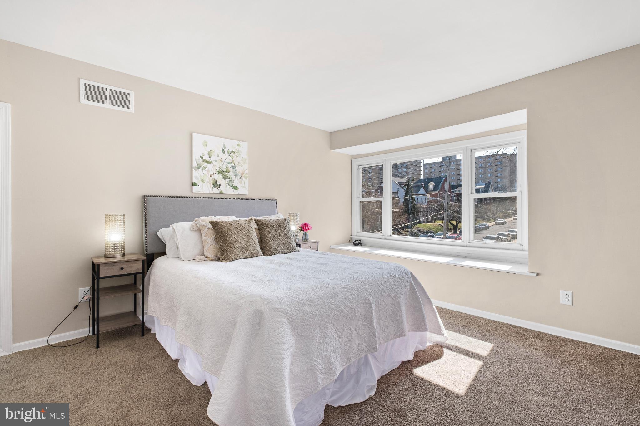 TROLLEY SQUARE - Residential